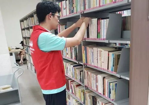 青春三下鄉 圖書翰墨飄香，中華文化源遠流長